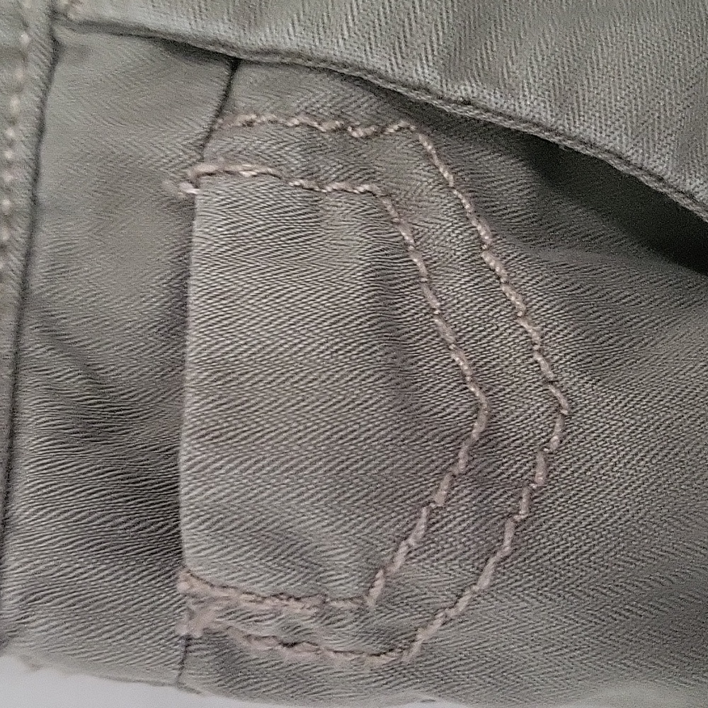 Womens EDDIE BAUER PUTTY CARGO TALL PANTS SIZE 12 - Picture 9 of 16